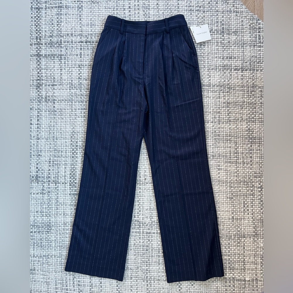 Favorite Daughter Favorite Pant in navy pinstripe size 8, new with tags